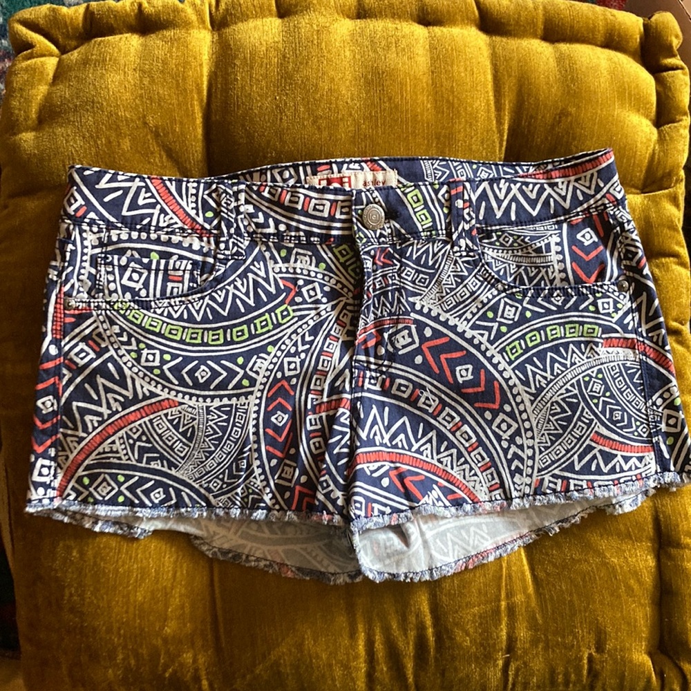 Neon Aztec LEI cotton cut-off style shorts ~ size 13 l.e.i boho hippie print